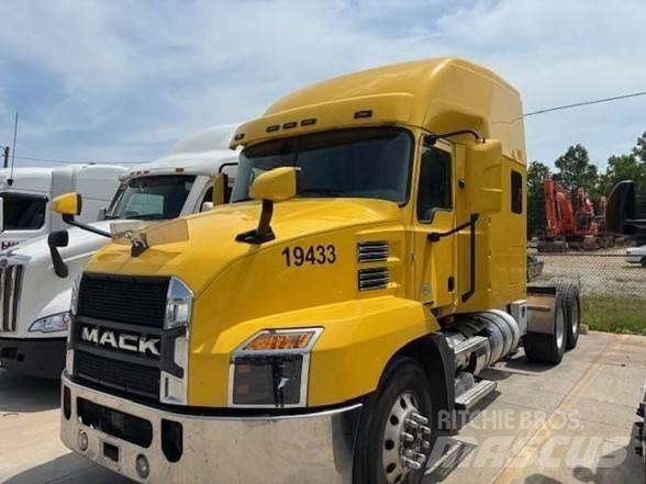 Mack ANTHEM 64T 트랙터 유닛