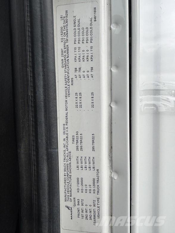 Mack ANTHEM 64T 트랙터 유닛