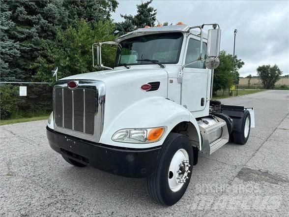 Peterbilt 337 트랙터 유닛