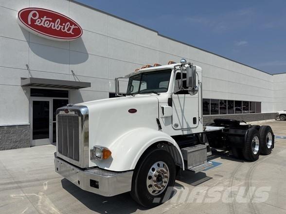 Peterbilt 367 트랙터 유닛