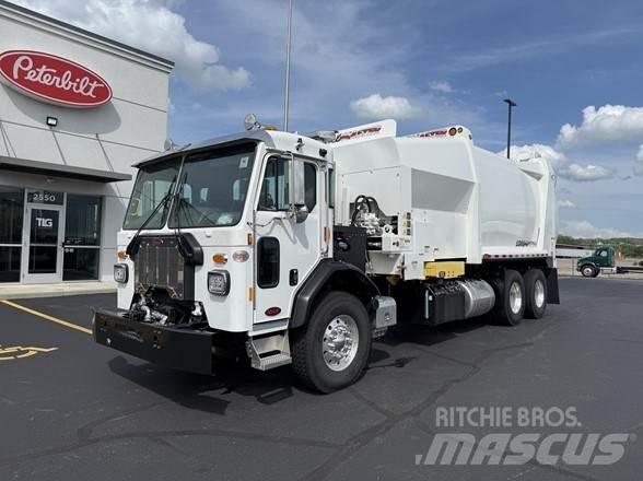 Peterbilt 520 폐기물 수거 트럭