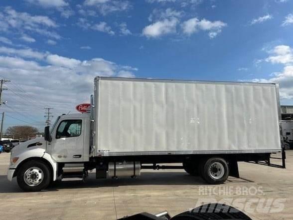 Peterbilt 536 건설 장비 - 기타