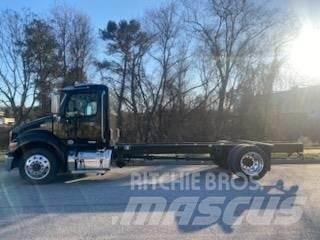 Peterbilt 536 새시 운전실 트럭