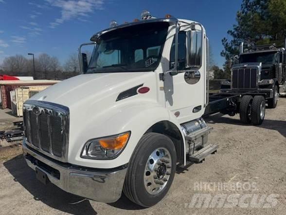 Peterbilt 536 새시 운전실 트럭