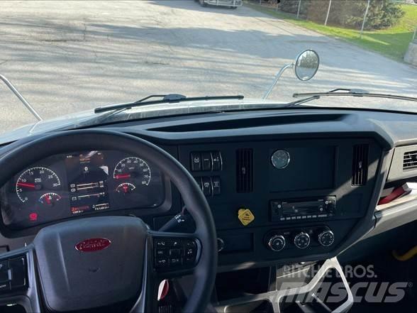 Peterbilt 536 건설 장비 - 기타