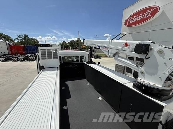 Peterbilt 536 건설 장비 - 기타