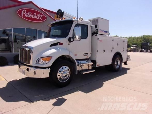 Peterbilt 536 건설 장비 - 기타