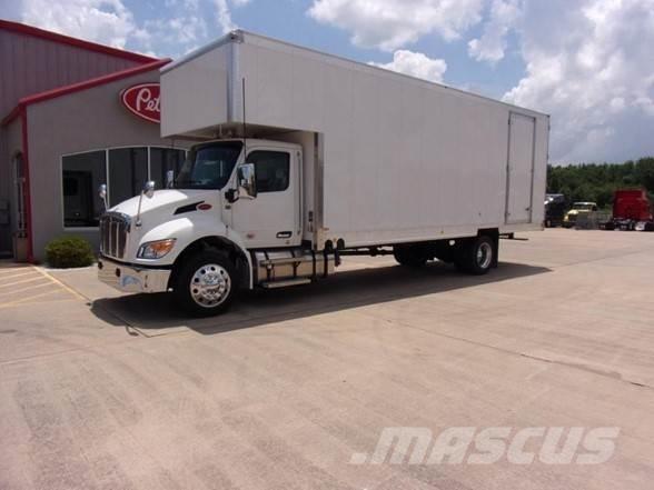 Peterbilt 536 탑차 트럭