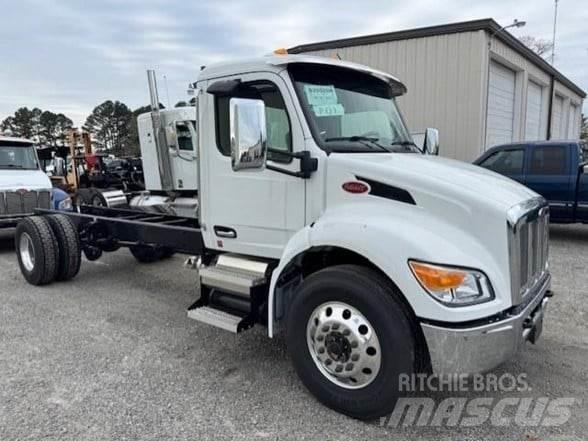 Peterbilt 537 새시 운전실 트럭