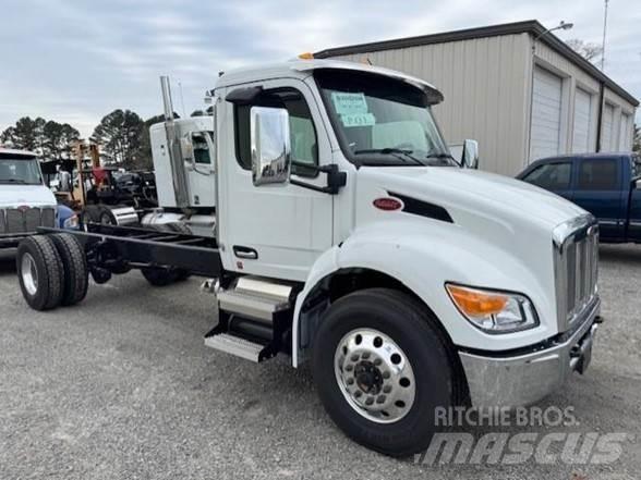 Peterbilt 537 새시 운전실 트럭