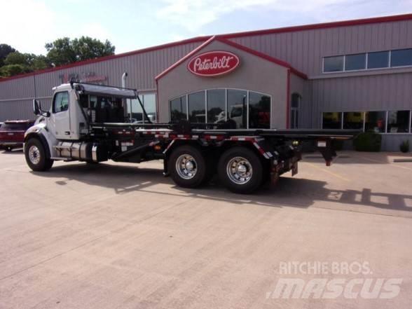Peterbilt 548 폐기물 수거 트럭