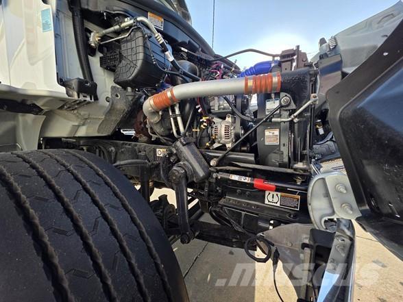 Peterbilt 548 폐기물 수거 트럭