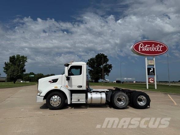 Peterbilt 567 트랙터 유닛