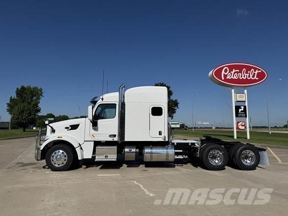 Peterbilt 567 트랙터 유닛