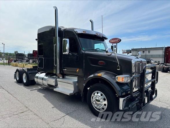 Peterbilt 567 트랙터 유닛