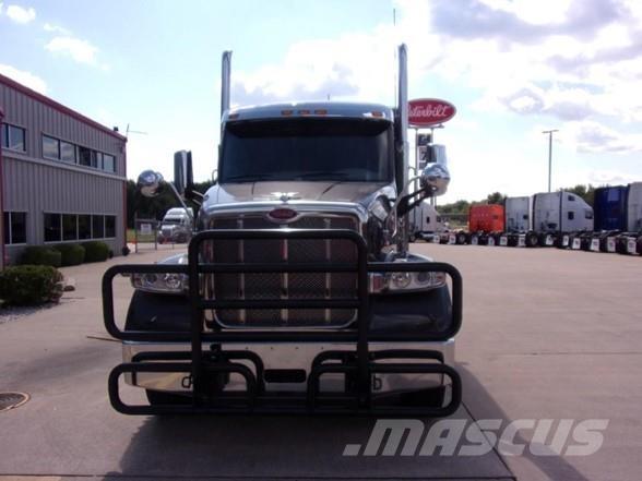 Peterbilt 567 트랙터 유닛
