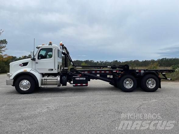 Peterbilt 567 덤프 트럭