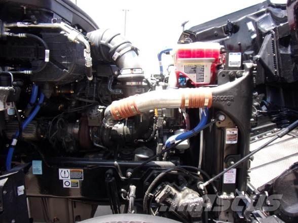 Peterbilt 567 덤프 트럭