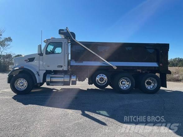 Peterbilt 567 덤프 트럭