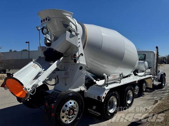 Peterbilt 567 건설 장비 - 기타