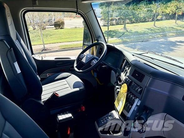 Peterbilt 567 건설 장비 - 기타