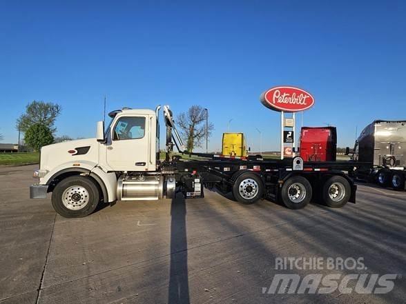 Peterbilt 567 폐기물 수거 트럭