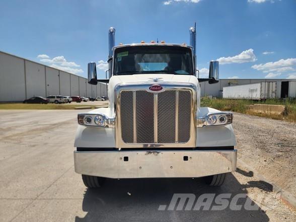 Peterbilt 567 트랙터 유닛