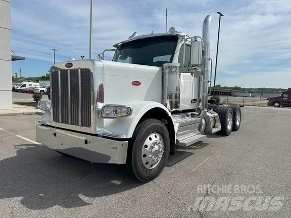 Peterbilt 589 트랙터 유닛