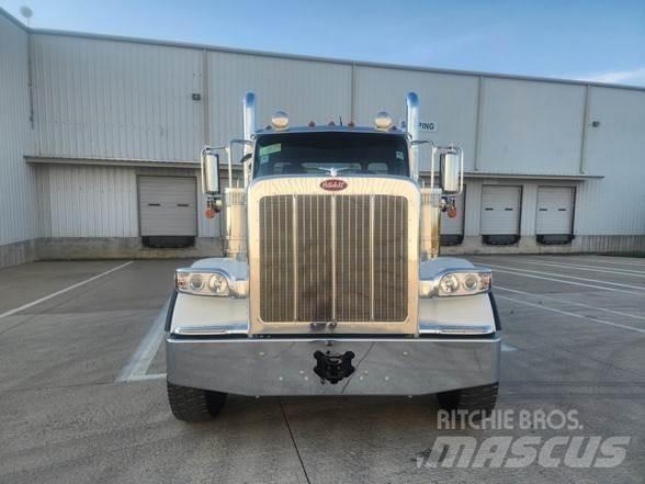 Peterbilt 589 트랙터 유닛