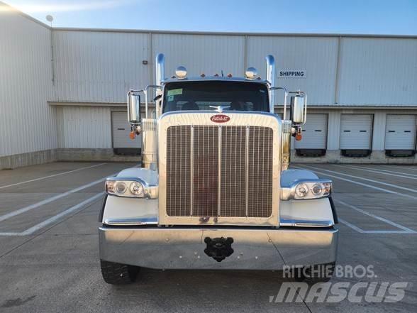 Peterbilt 589 트랙터 유닛