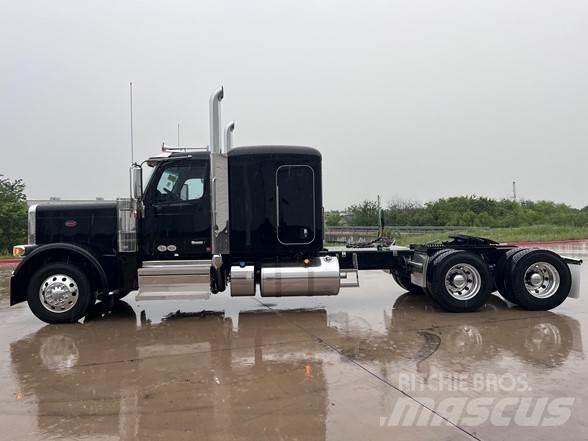 Peterbilt 589 트랙터 유닛