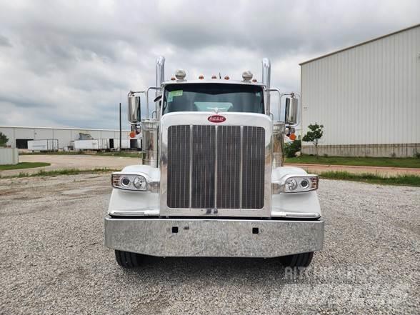 Peterbilt 589 트랙터 유닛