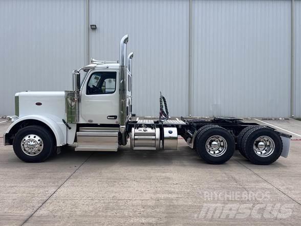Peterbilt 589 트랙터 유닛