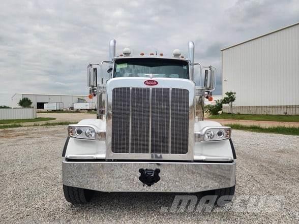 Peterbilt 589 트랙터 유닛