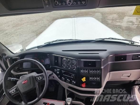 Peterbilt 589 트랙터 유닛