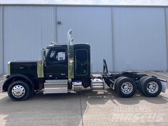 Peterbilt 589 트랙터 유닛
