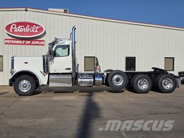 Peterbilt 589 트랙터 유닛