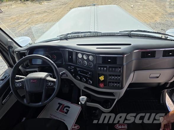 Peterbilt 589 트랙터 유닛