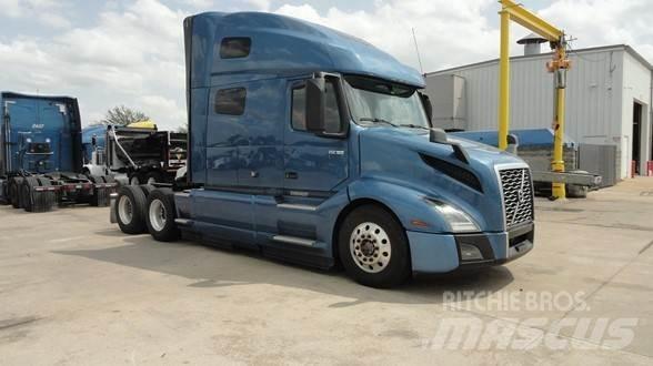 Volvo VNL64T760 트랙터 유닛