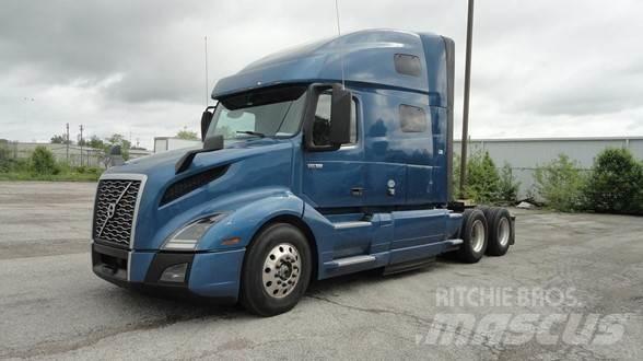 Volvo VNL64T760 트랙터 유닛