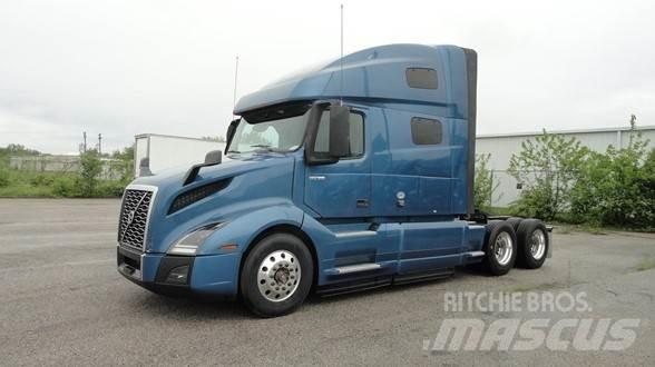 Volvo VNL64T760 트랙터 유닛