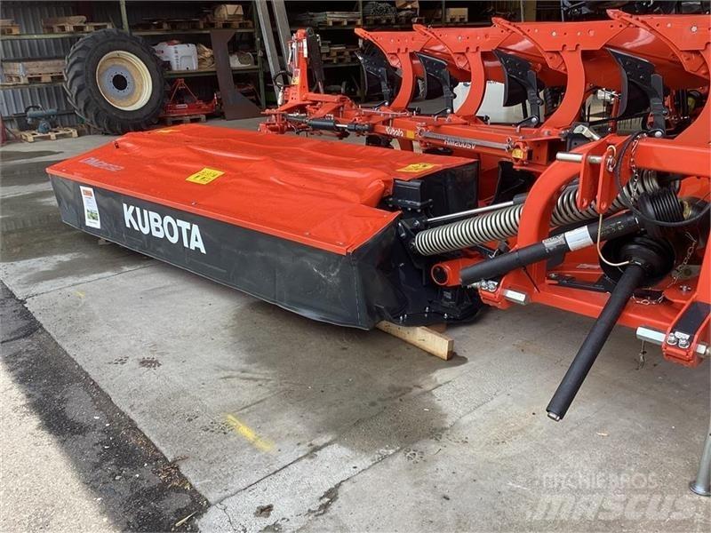 Kubota DM2032 수확기