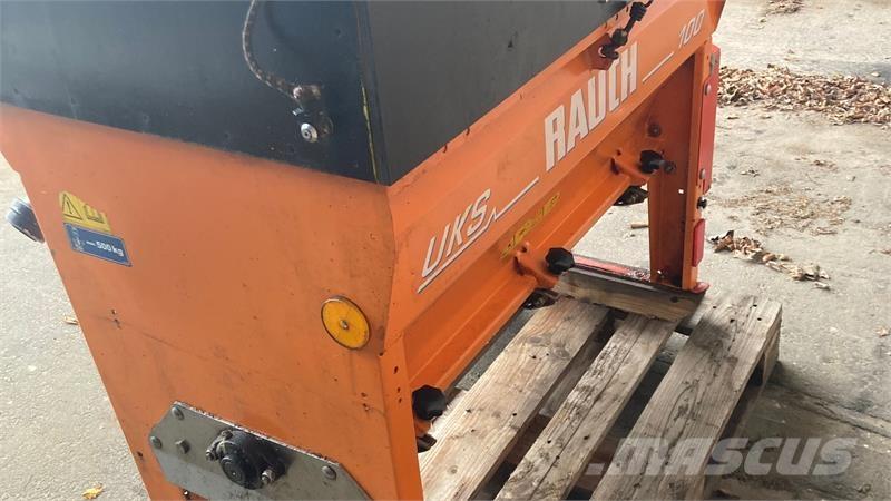 Rauch UKS 100 모래(염화칼슘) 살포기