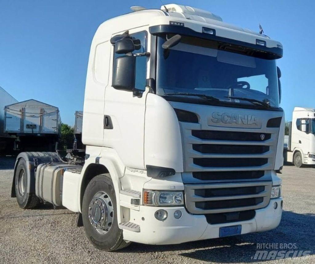 Scania R450 트랙터 유닛