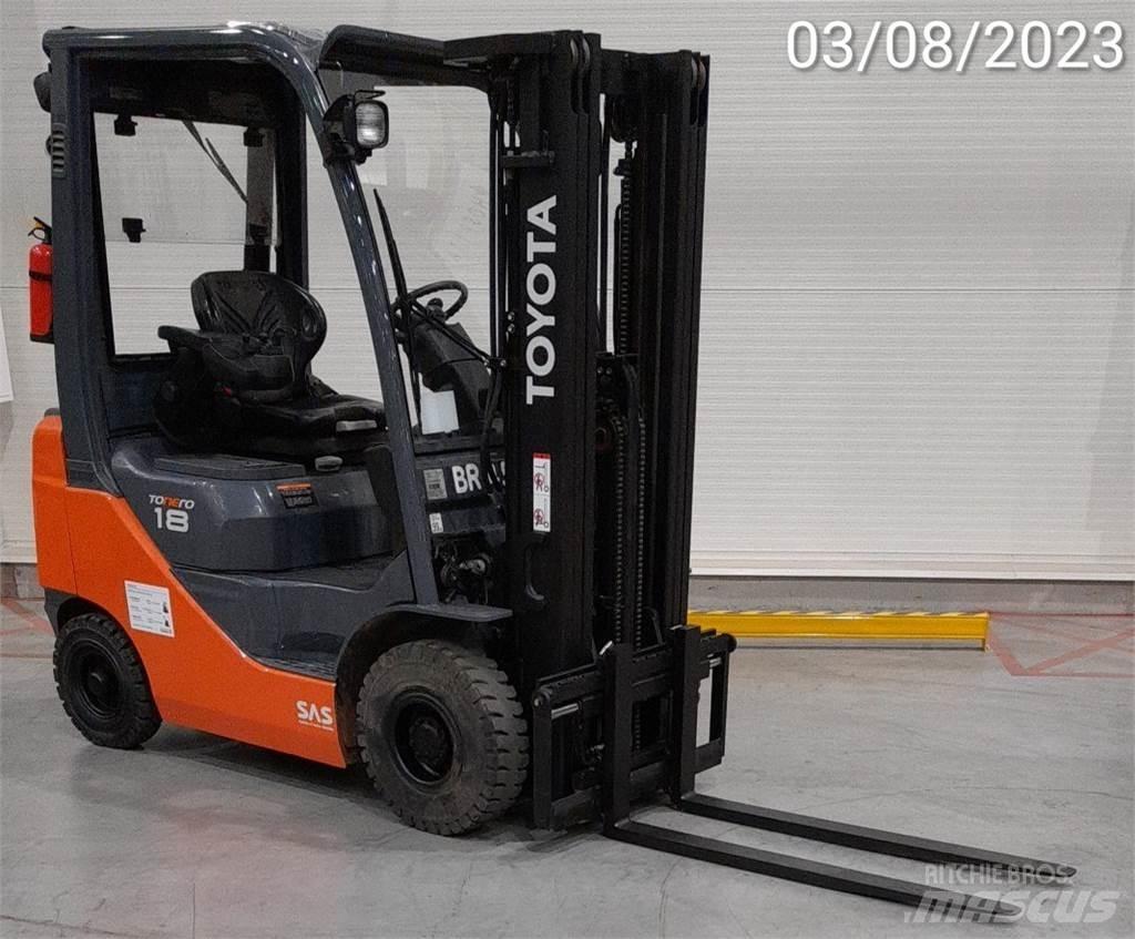 Toyota 02-8FDF18 디젤 지게차