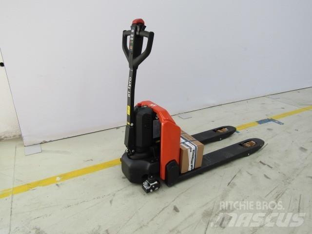 BT LHE130 전동 지게차