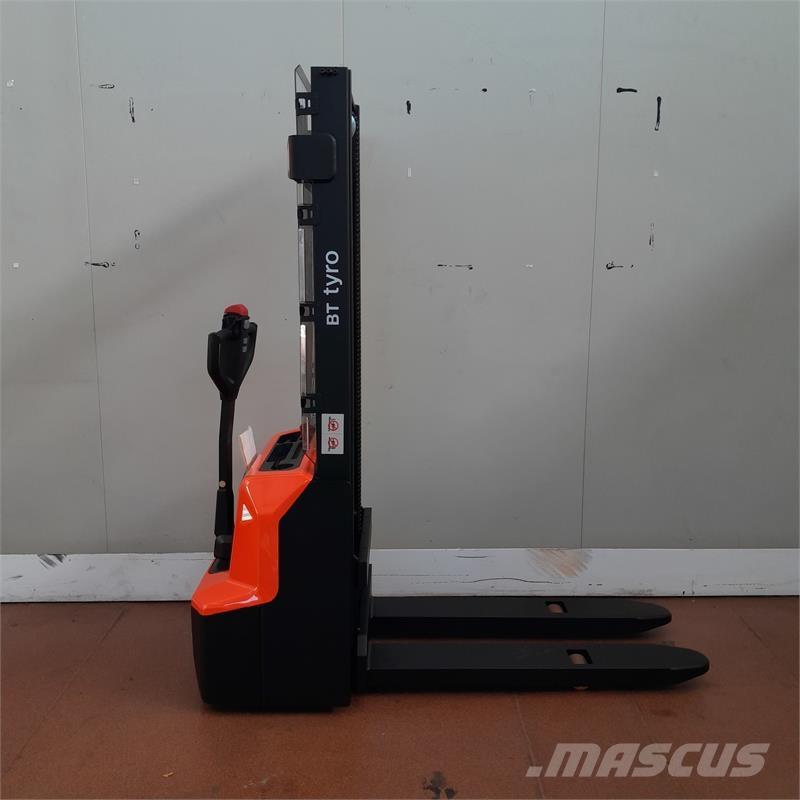 BT SHE100 핸드 파레트 스태커