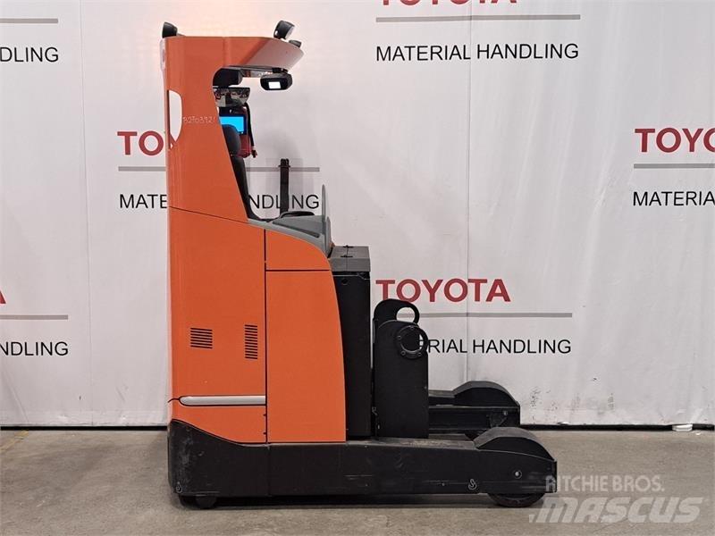 BT RRE200E 리치 트럭