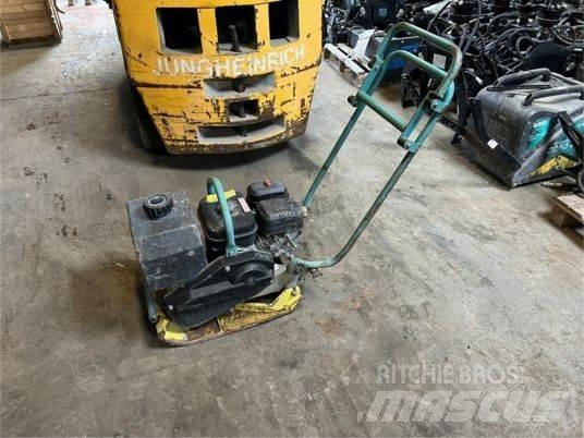 Ammann APF 12/40 진동롤러