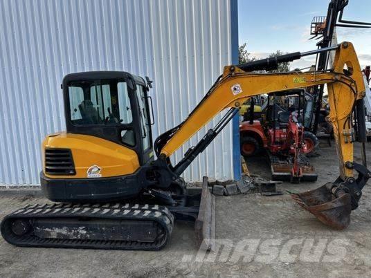 Bobcat E50 소형 굴삭기 7톤 미만